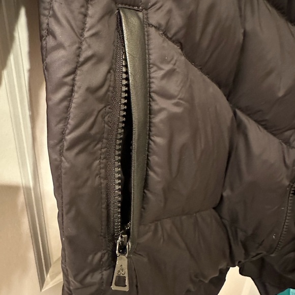 Sam Edelman Cowl Neck Down Jacket - Picture 3 of 6